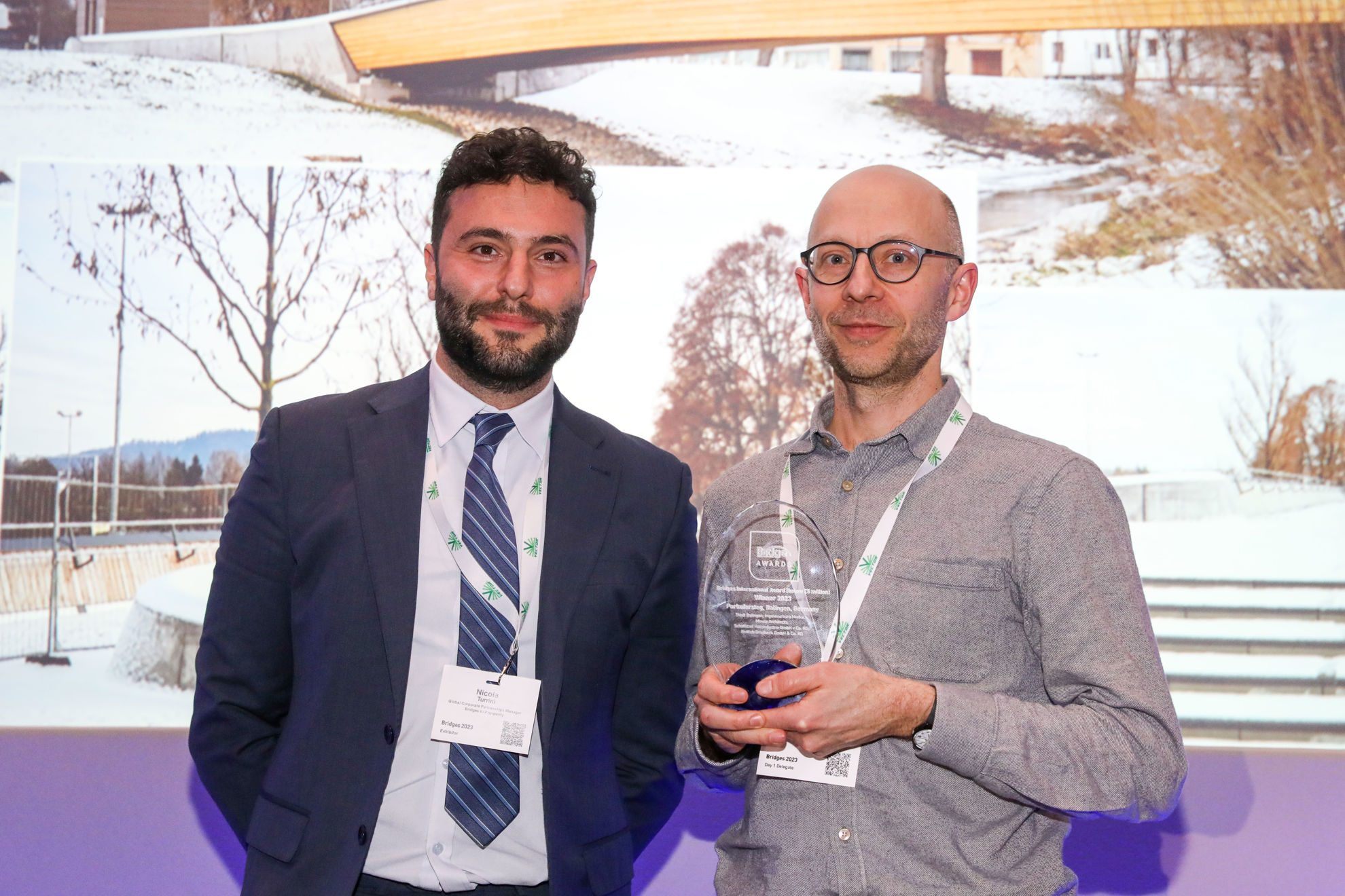 The International Bridges Award (below £5 million) was presented by Nicola Turrini, Global Corporate Partnerships Manager, Bridges to Prosperity, to Ezra Groskin, Director, Moxon Architects Ltd